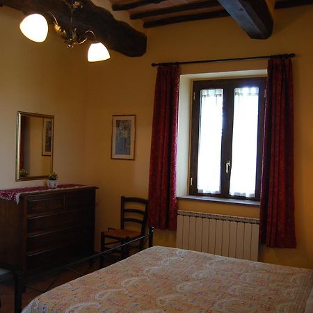 Agriturismo Rustichino Villa Giano dellʼUmbria Exteriör bild