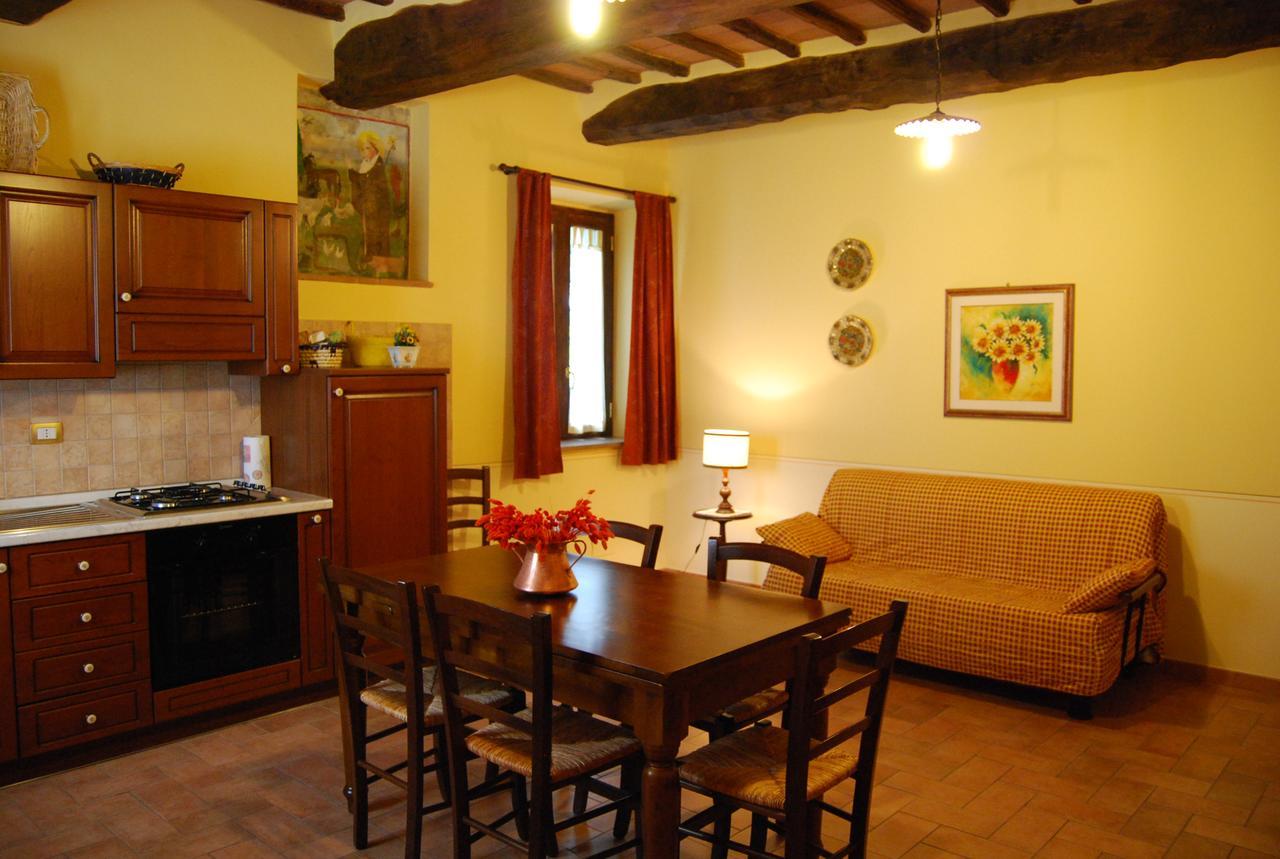 Agriturismo Rustichino Villa Giano dellʼUmbria Exteriör bild